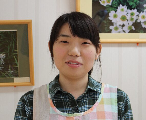 写真：脇屋奈津子さん